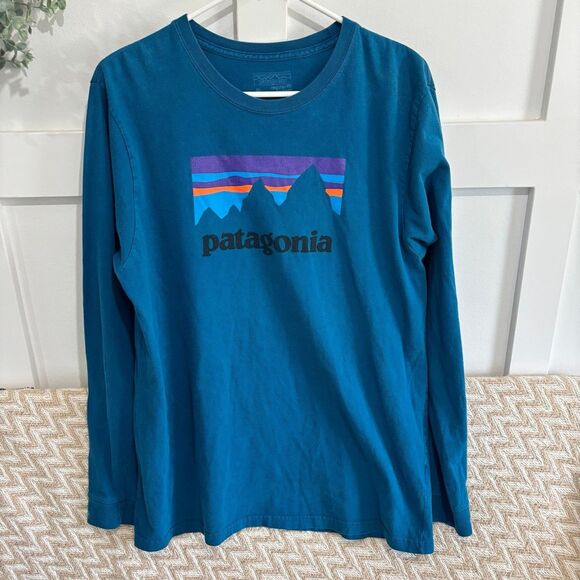 Patagonia Other - Patagonia Men’s Crew Neck Long Sleeve Logo Shirt Blue Size Medium